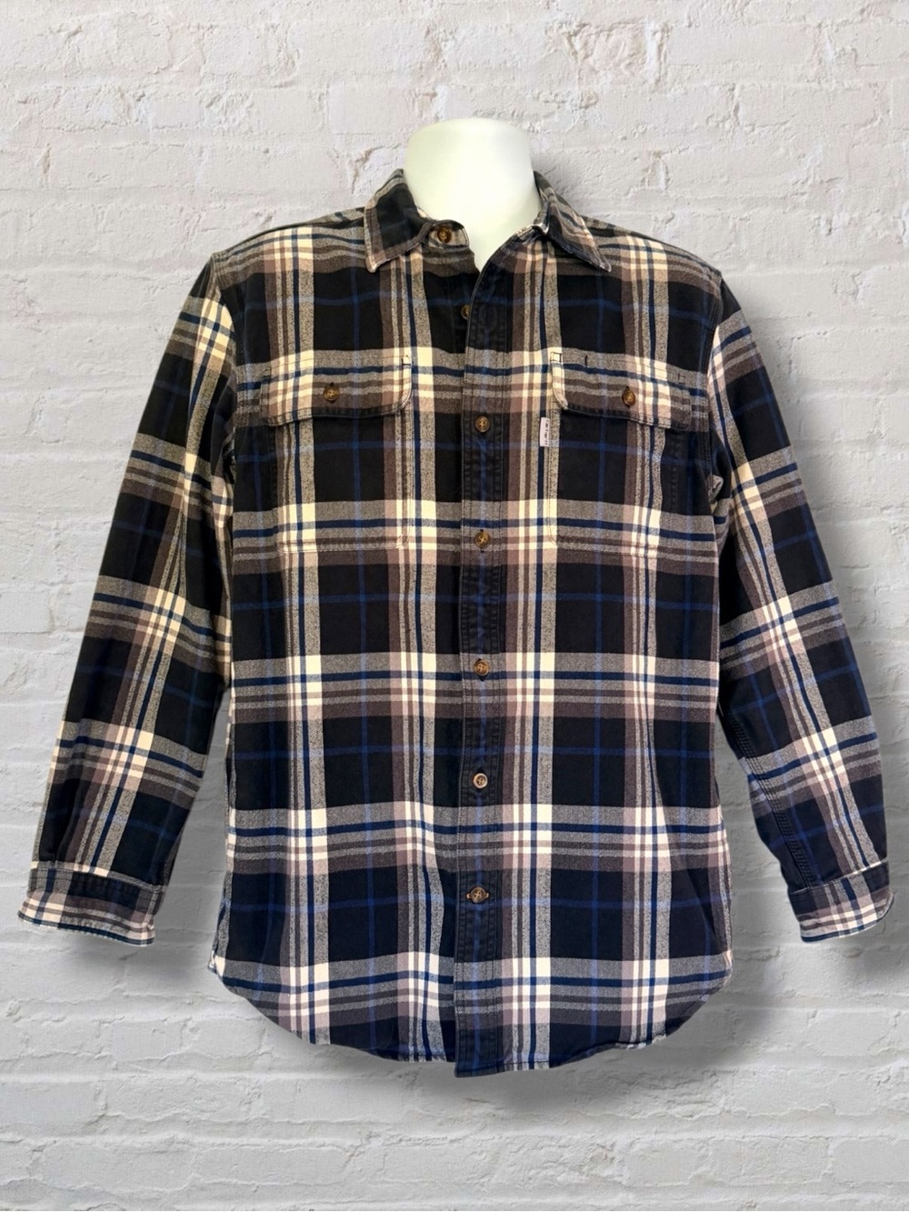 Carhartt Flannel Shirt Men’s Medium Plaid Original Fit Button Front Workwear